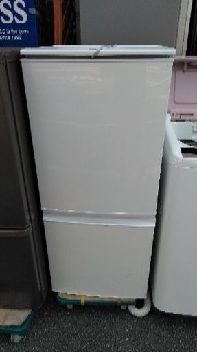 2015年製　SHARP　つけかえどっちもドア　冷凍冷蔵庫　SJ-D14A-W