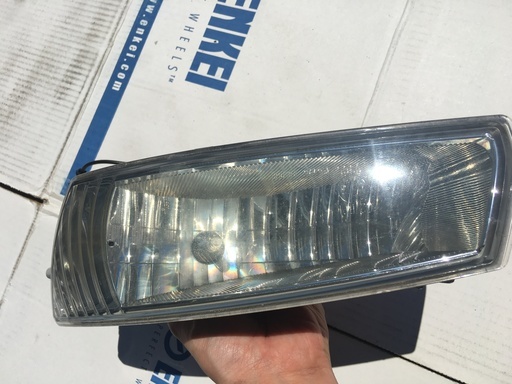 トヨタ アルファード10系 後期 純正フォグライト 左右一式 社外hidバーナー付 シボレー 大崎の外装 車外用品の中古あげます 譲ります ジモティーで不用品の処分