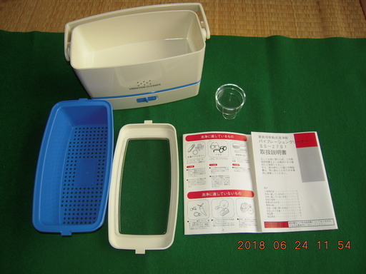 家庭用振動式洗浄機  （眼鏡等用）