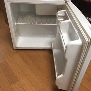 小型　冷蔵庫 46ℓ