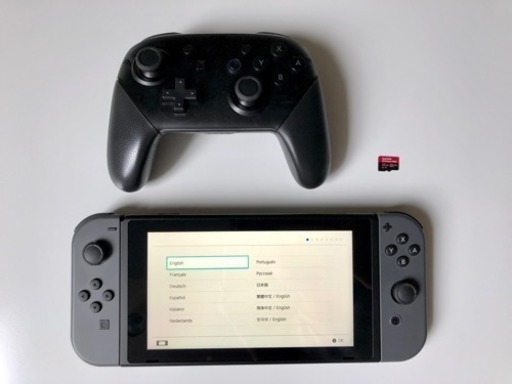 ほぼ新品！美品！Nintendo Switch、Nintendo Pro Controller 、トラベルケース、MicroSD card Sandisk Pro 32Gb