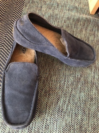 靴 UGG