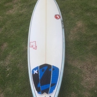 美品  サーフボード