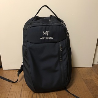 (15500円)ARC’TERYX Blade24 中古美品 黒...