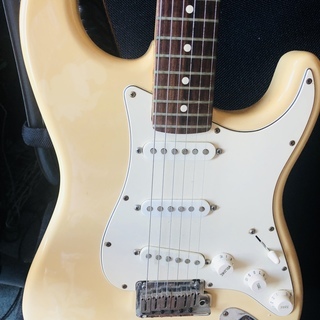 Ｔ・イバラキ選定品フェンダーUSAストラトキャスター　ジェフベックモデル