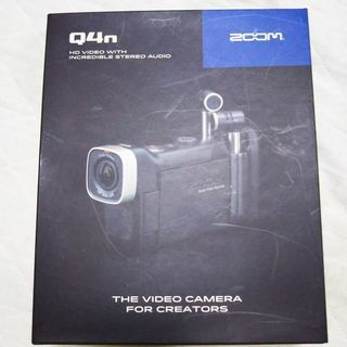 ハンディカメラ　ＺＯＯＭ　Ｑ４ｎ　新品同様　