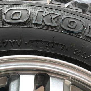 【売約済】デリカD5 スタッドレスタイヤ（ホイール付き）