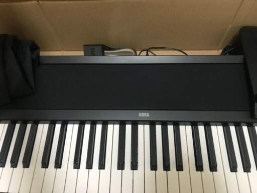 【送料込！手渡し25000円！】電子ピアノ KORG B1 ブラック
