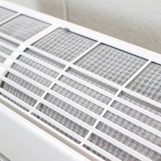 U020）日立/HITACHI ルームエアコン RAS-A22F(W) 白くまくん 6～9畳 2017年製