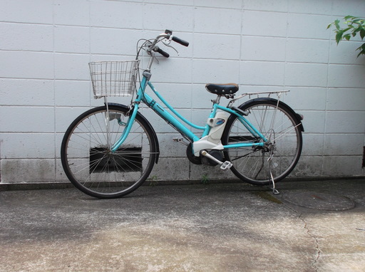 電動アシスト付き自転車　（中古）Panasonic　ビビ　ライトブルー　・２６インチ／３段ギア