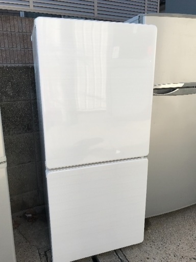 ユーイング  ノンフロン冷凍冷蔵庫  UR-F110H  2015年製