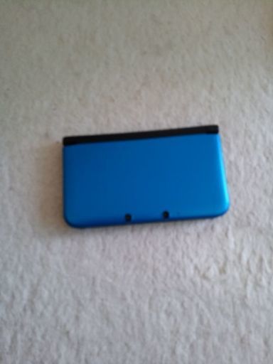 3DS LL　ブルー×ブラック