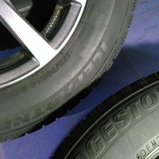 冬用/スタッドレス　14インチ【富山】人気ガンメタ色アルミ　ポルテ シエンタ フィールダー フィット FIT 175/70R14 ブリヂストン
