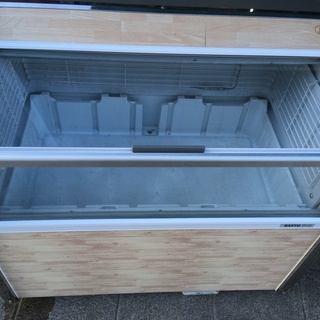冷蔵ショーケース　SANYO SSM-200K