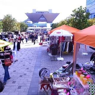 車出店　有明蚤の市