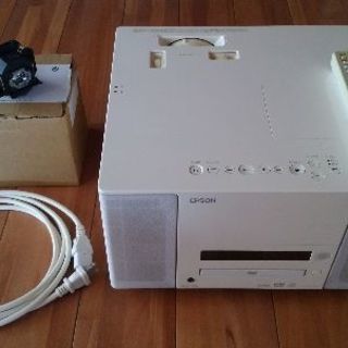 EPSON プロジェクター 80型スクリーン付