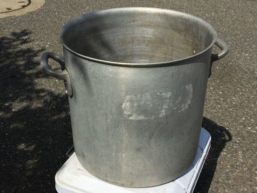 1.厨房用品、キッチン用　寸胴鍋　コイヌ印 KING　３６㎝　(実測 直径38㎝　高さ37㎝)　アルミ　 W55