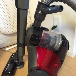 美品！！早い者勝ち！◆東芝◆TOSHIBA◆サイクロン掃除機 VC-C11◆カード払いも可能です◆ 美品！！早い者勝ち！◇東芝◇TOSHIBA◇サイクロン掃除機 VC-C11◇