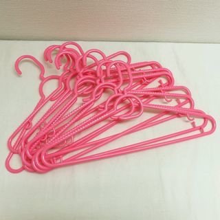 かわいいピンク色のハンガー 10本セット JM742)【取りに来...