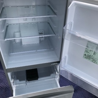 取引中2016年製アクア冷凍冷蔵庫157L。千葉県内配送無料。設置無料。 取引中2015年製アクア冷凍冷蔵庫157L。千葉県内配送無料。設置無料。