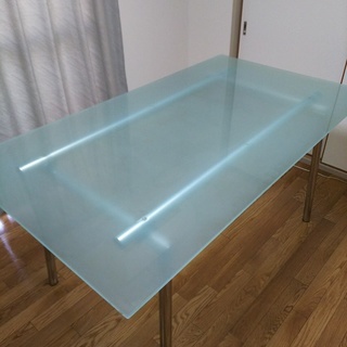 ガラスダイニングテーブル　オシャレ　イタリア製