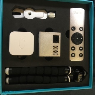 超便利!!ミニプロジェクター!!