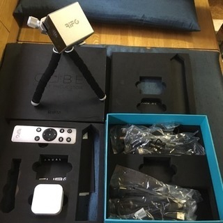 超便利!!ミニプロジェクター!!