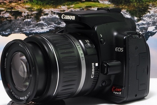 [全国配送可能]♦初心者に最適機種♦届いてすぐ使える♦CANON EOS Kiss X