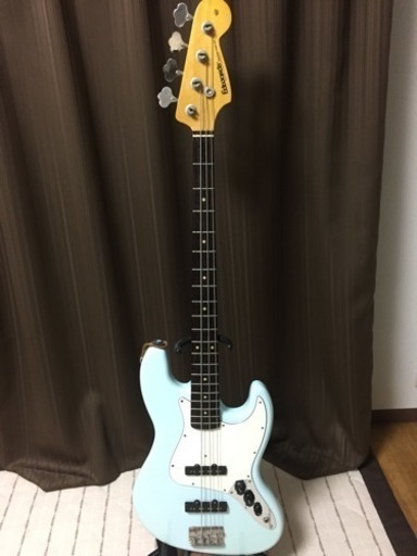 ベースお譲りします。EDWARDSのE-JB-100