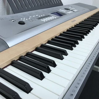 電子ピアノ YAMAHA Portable Grand DGX-620