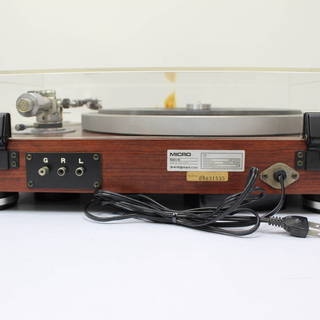 064)【美品】MICRO マイクロ DD-8 レコードプレーヤー 通電 ターンテーブル動作確認済 SHURE　シュアー V15 TYPE Ⅳ カートリッジ 搭載