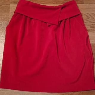 【値下げ】リリアーナ 赤のミニスカート