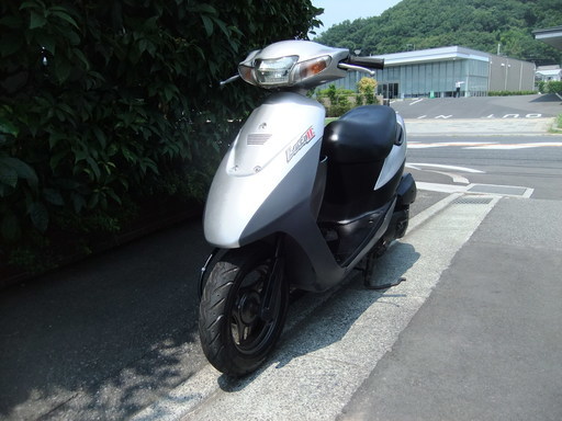 スズキ　レッツ2（中期型）　中古実動車　バッテリー新品　サイドスタンド付き　書類有り
