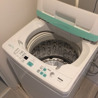 室内使用サンヨー洗濯機7キロ