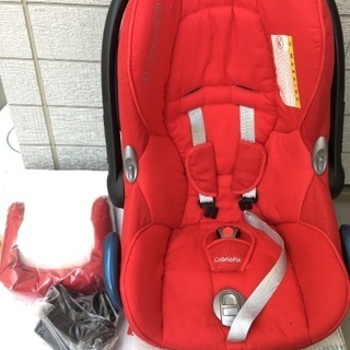  ★中古・美品★MAXI・COSI CabrioFix マキシコ...