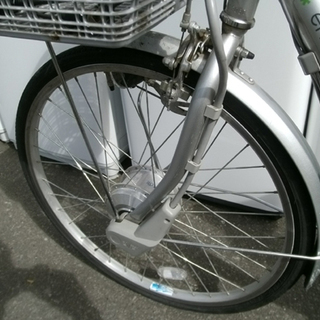 札幌 値下げ サンヨー ２４インチ 電動アシスト自転車 バッテリー×２、充電器 シルバー 電動自転車 