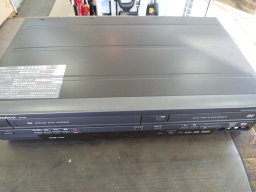 R 未使用品 DX 地上デジタルチューナー内蔵ビデオ一体型DVDレコーダー DXR160V 2013年製