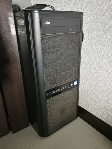 デスクトップパソコン