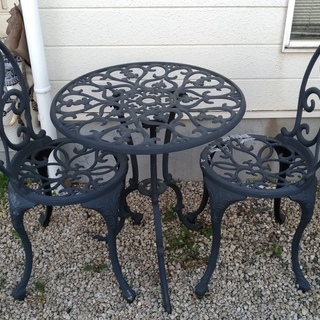 ガーデンテーブル＆椅子セット
