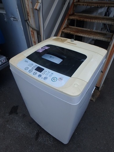 ☆格安☆ 簡易清掃済み　☆ 2007年製☆　ＬＧ電子　全自動洗濯機　WF-70C2