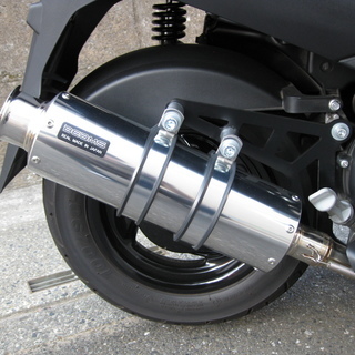 アクシスz  2018年モデル 走行583km 美品