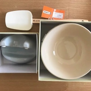 [新品]レア！ルクルーゼ3点セット ボウル、リッドスタンドスパチュラ