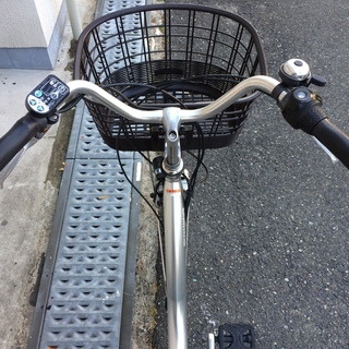 地域限定送料無料　パス　ナチュラ　8,9AH　シルバー　神戸市　電動自転車 店舗受取限定】電動アシスト自転車 PAS With26 26インチ 3段変速