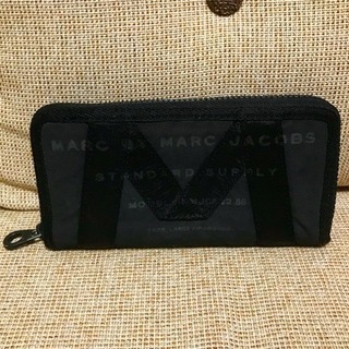 MARC BY MARC JACOBS 長財布