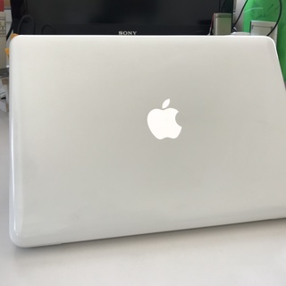 MacBook Core2Duo 2.4GHz/4GB/HDD250GB