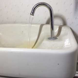 芦屋市の『トイレ修理』タンクの水漏れ・便器のつまり。最短30分、...