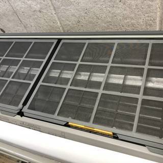 R37) 美品 HITACHI/日立 ルームエアコン RAS-YX22F(W) 6-9畳用 2017年製