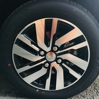 ダイハツ トール純正14インチアルミ・タイヤ