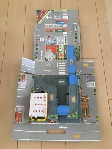 トミカ とびだす おかたづけ立体マップ Rino 宇部のミニカーの中古あげます 譲ります ジモティーで不用品の処分