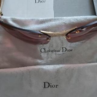 Diorのサングラス